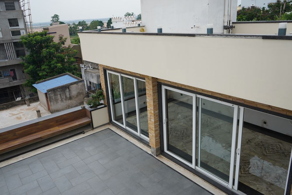 Kishan Tayal Private Residence detail photograph by Z-Axis Architects